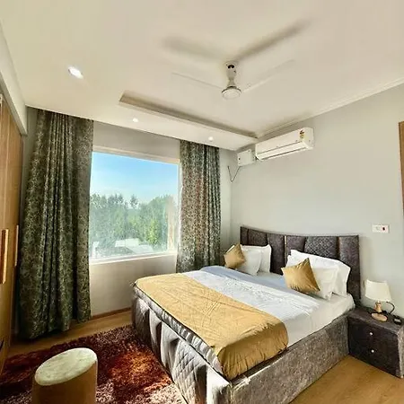 Sukoonat Gah Apartment Srinagar  Exterior photo